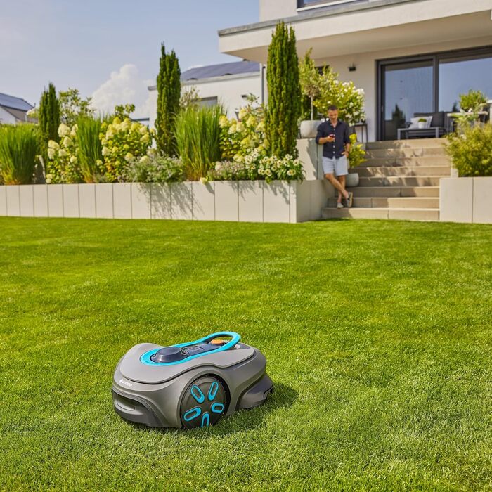 Робот-газонокосачка Gardena Smart Sileno Free Set 600 м²: LONA Intelligence, Trim-to-Edge, без кабелю, тиха робота, керування через додаток (19921-20)