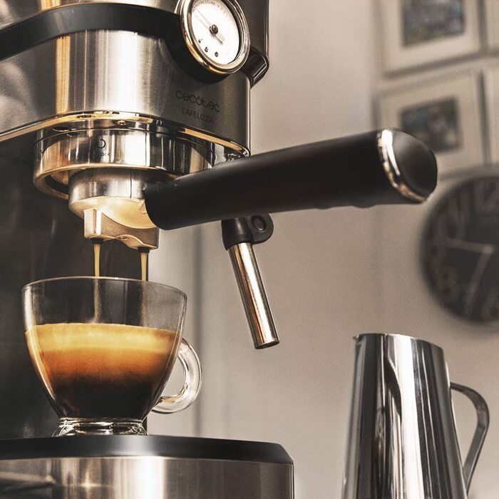 Кавомашина Cecotec Cafelizzia 790 Steel Pro: Еспресо та Капучино, 1350W, 20 Бар, Нержавіюча сталь