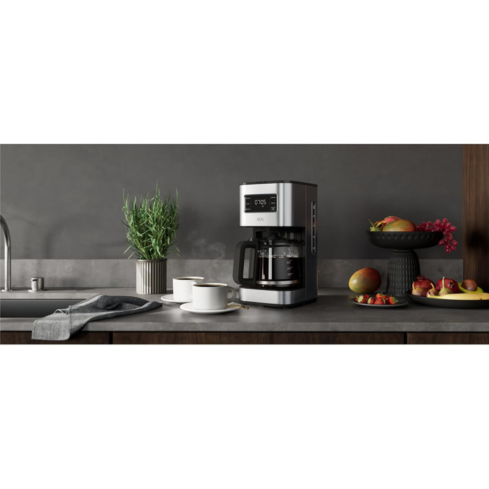 Кавоварка AEG CM5-1-6ST Deli 5, 1,5 л, нержавійка, програмований таймер, підтримка тепла, захист, індикатор рівня води, антикрапельна функція