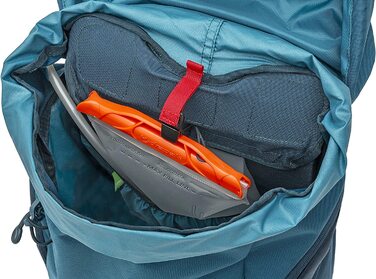 Рюкзак VAUDE Jura 24 л з вентиляцією спини та дощовиком, синій