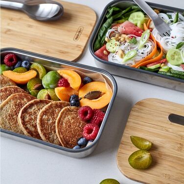 Сталевий ланчбокс Black + Blum Bento Box з бамбуковою кришкою-дошкою, силіконовим роздільником та ремінцем, 1.25 л, Olive