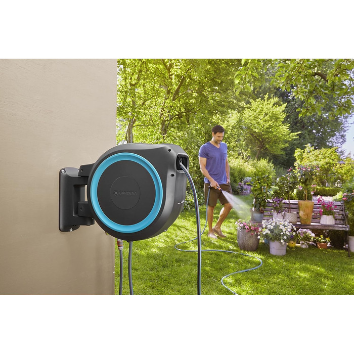 Шланг садовий Gardena RollUp M/L (блакитний) 25 м: гнучкий полив для середніх та великих садів, поворотний, з 25 м шлангом преміум-якості та монтажним комплектом (18620-20)
