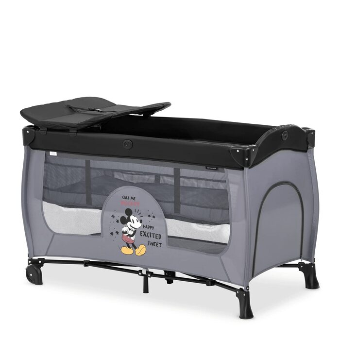 Дитяче дорожнє ліжечко Hauck Sleep N Play Center Disney Mickey Mouse Grey з люлькою для новонароджених, пеленальним столиком, сумкою для транспортування, колесами, боковим входом, компактно складається, для дітей від народження до 15 кг