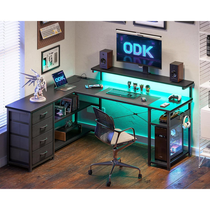 Кутовий комп'ютерний стіл ODK з ящиками, LED-підсвіткою, USB і розетками для геймінгу та домашнього офісу, чорний, 135×110 см