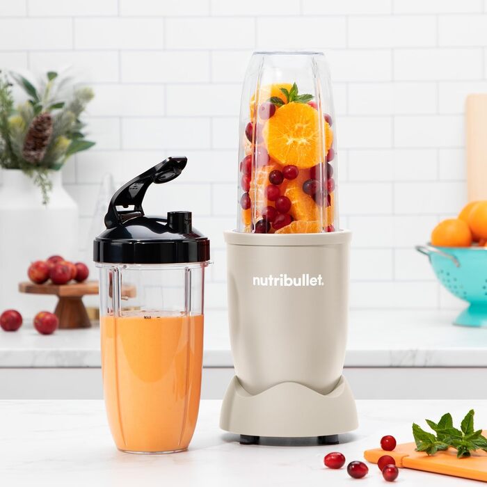 Потужний блендер-екстрактор Nutribullet 900 Series, пісочний матовий (Sand) — набір з 11 предметів для смузі та соків, 25 000 об/хв