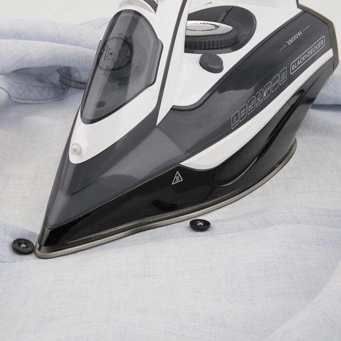 Парова праска BLACK+DECKER BXIR2802E, 2800 Вт, пластик, 370 мл, біла