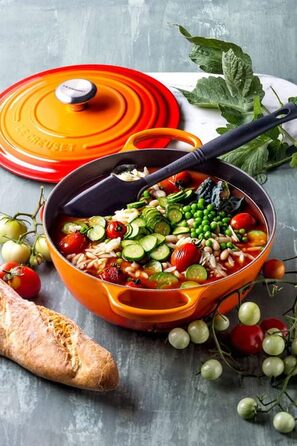 Каструля Le Creuset Signature з чавуну, 26 см, 4.1 л, для всіх типів плит (індукція), Oven Red