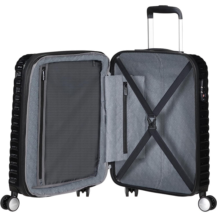 Дорожня валіза American Tourister Mickey Clouds, розмір S, розширювана, 55 см, 38/45 л, чорна з принтом Міккі Мауса, ручна поклажа, на колесах