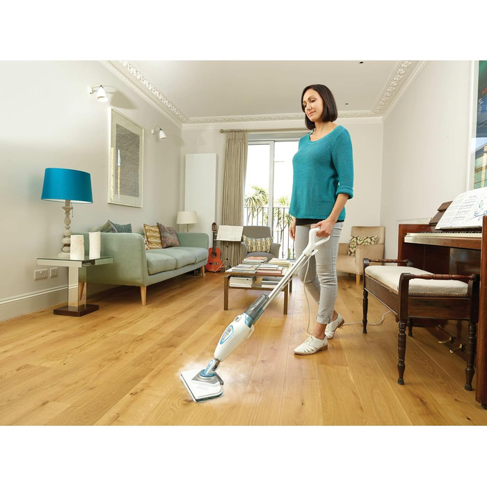 Парова швабра Black+Decker 2-в-1 FSM1616, 1600 Вт, знімна насадка Delta, для гігієнічного та ретельного прибирання, легке керування, 2 серветки в комплекті