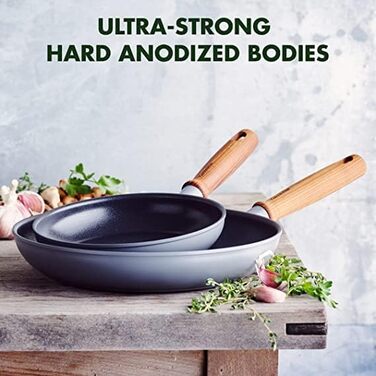 Сковорідки GreenPan Mayflower Pro 20 і 24 см, набір з лопаткою, антипригарне керамічне покриття, без PFAS, для індукції, дерев'яна ручка, сірі