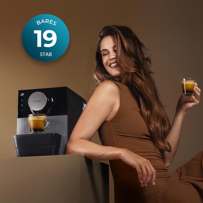 Кавомашина автоматична Cecotec Cremmaet Cube: 1350 Вт, 19 бар, з капучинатором, сенсорним керуванням та 5 рівнями помолу