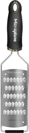 Терка кухонна Microplane Fine Julienne для овочів та фруктів (чорна, з нержавіючої сталі) - Made in USA