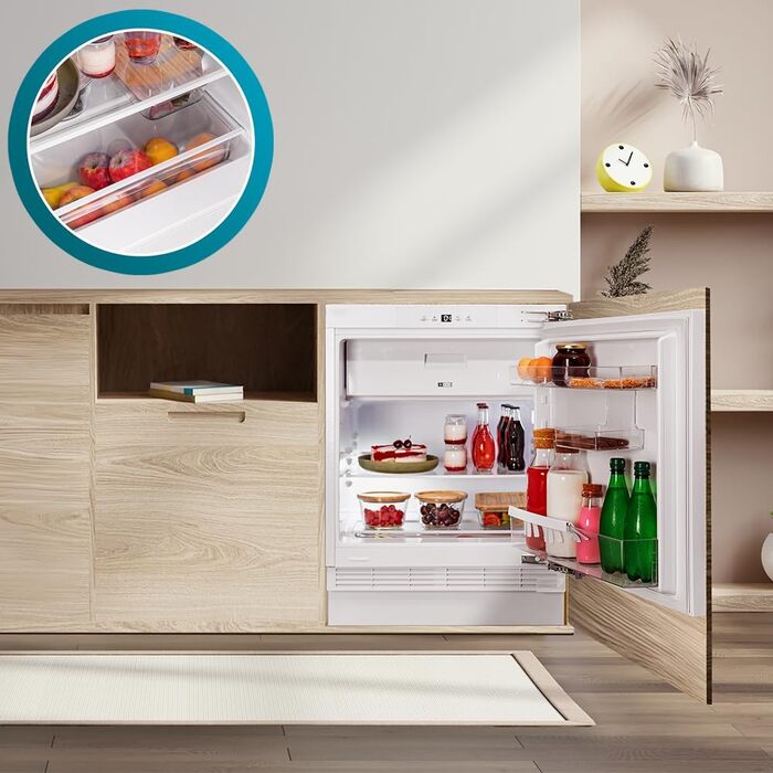 Міні-холодильник Cecotec Bolero CoolMarket TT 107: 121 л, вбудований, чорний, регулювання температури, відсік для овочів, морозильна камера