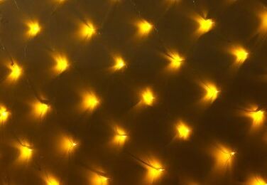 Світлодіодна сітка Nipach 160 LED 2x2 м, тепле біле світло, з таймером, на батарейках, для вулиці, новорічна та святкова декорація, підсвітка павільйону, світлова завіса