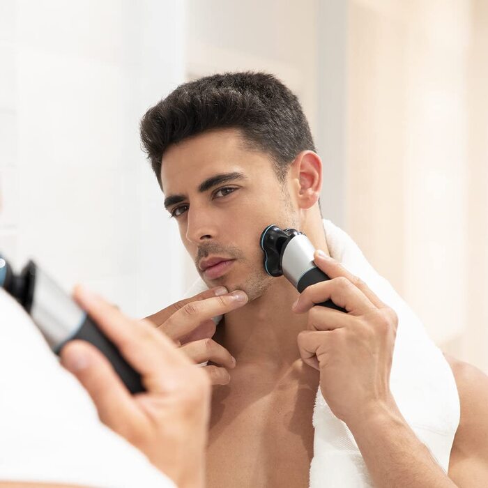 Електрична бритва Cecotec Precisioncare Multigrooming 5-в-1: 70 хв, сталеві леза, IPX6 водонепроникна, для дому та подорожей