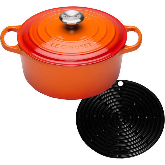 Le Creuset круглий чавунний жаровник Signature 22 см, червоний + силіконова прихватка чорна