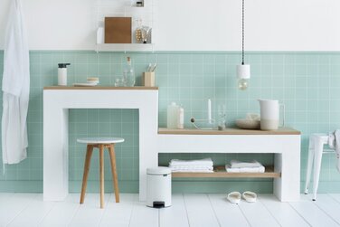 3L педаль для сміття Silent White NewIcon Brabantia