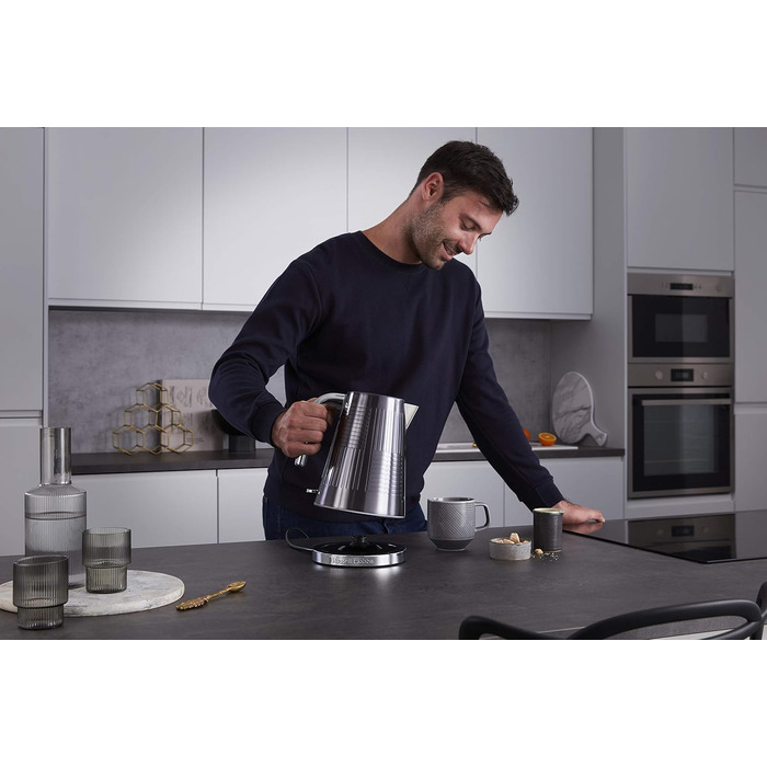 Тостер Russell Hobbs Geo Edelstahl Grau на 2 тости, нержавіюча сталь, сірий. Широкі слоти, підставка для булочок, 6 режимів, розморожування, підігрів, швидкий нагрів 1640 Вт