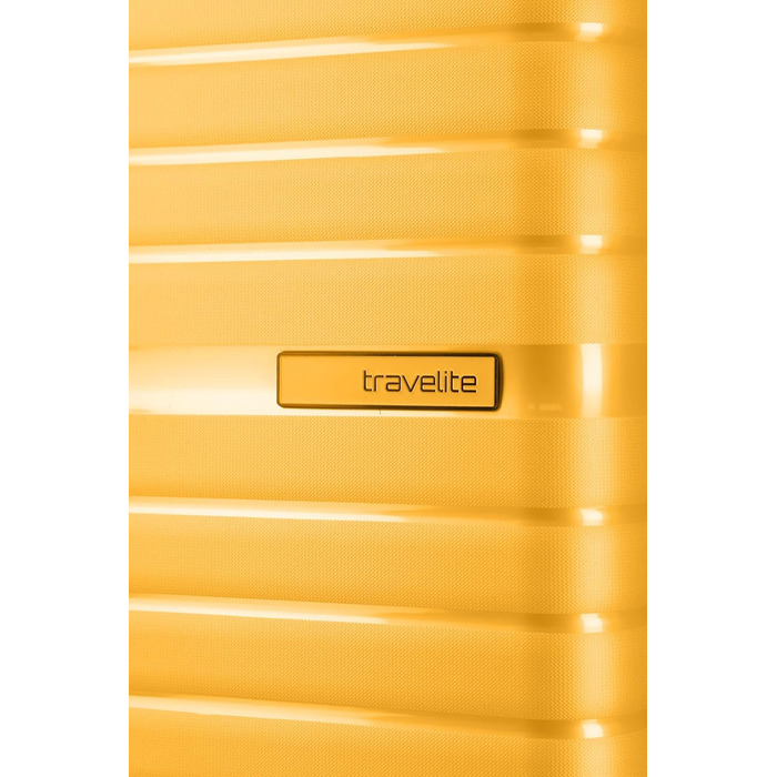 Набір валіз Travelite TRIENT (розміри L та M), жовтий, на 4-х колесах