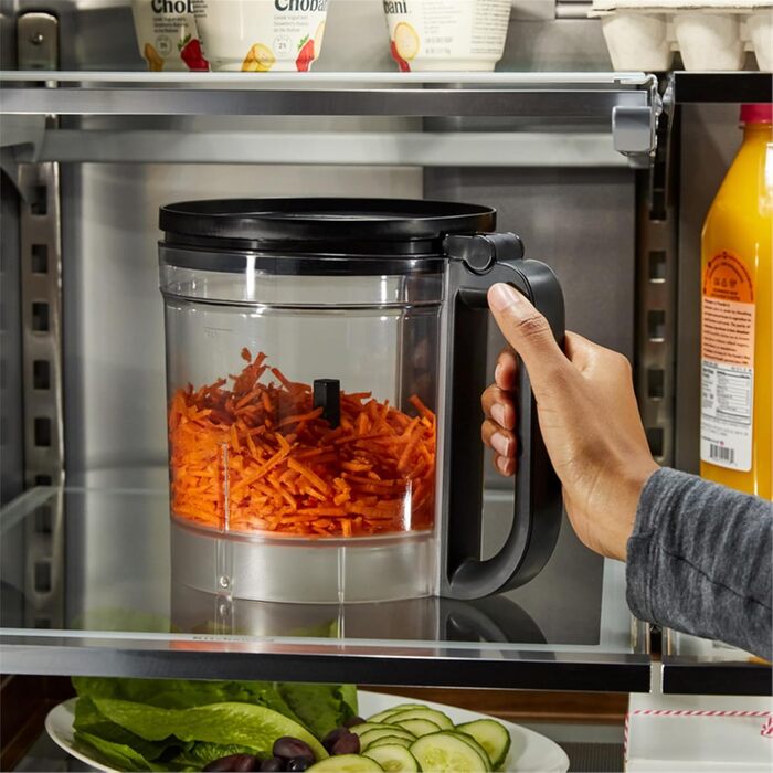 Кухонний комбайн KitchenAid 5KFP1319EAC 3.1л кремового кольору (Almond Cream) з насадками для нарізки кубиками та контейнером для зберігання, 400 Вт